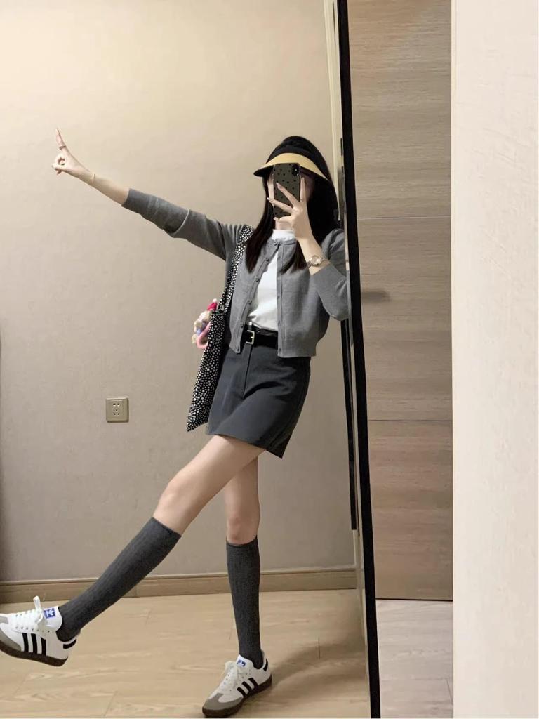 Women's Slim-Fit Gray Knitted Cardigan - Spring 2025 Petite Short Sweater Coat
