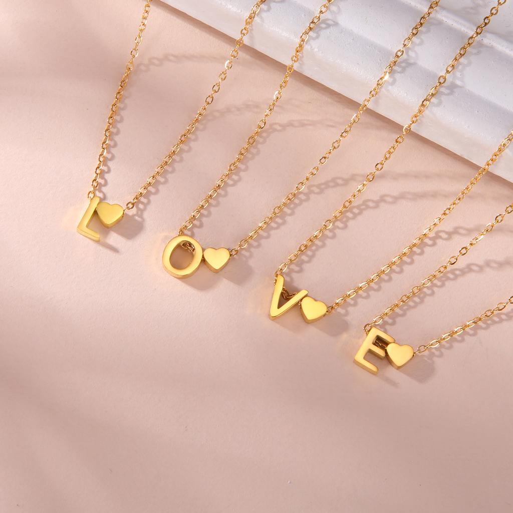 Cazador Mini Heart Initial Letter Pendant Necklaces for Women Stainless Steel A-Z Alphabet Choker Chain Jewelry Valentine Gift