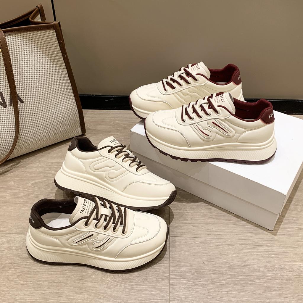 Sneakers women's 2025 new shoes thick-soled soft-soled lightweight dad shoes versatile Korean version lace-up casual running shoes