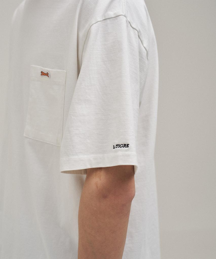 LE TIGRE Klassische Pocket T-Shirts (Nicht-gerade weiss)
