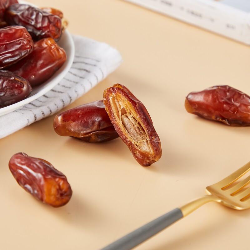 Chieftain Salangiz Dried Dates