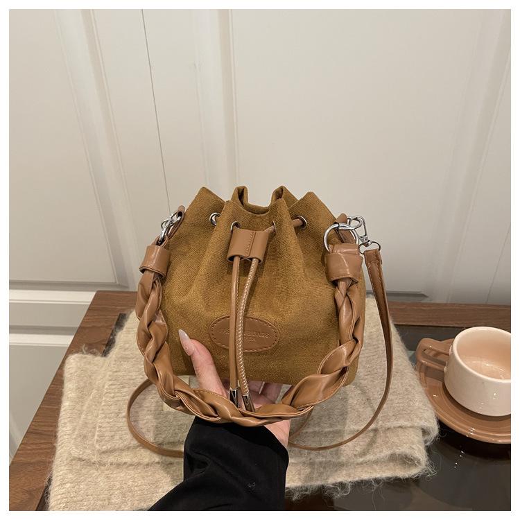 Spring New Retro Top Handle Bag Comfortable and Versatile Texture Bucket Bag Women Fashion Matte Korea Style Simple Shoulder Bag