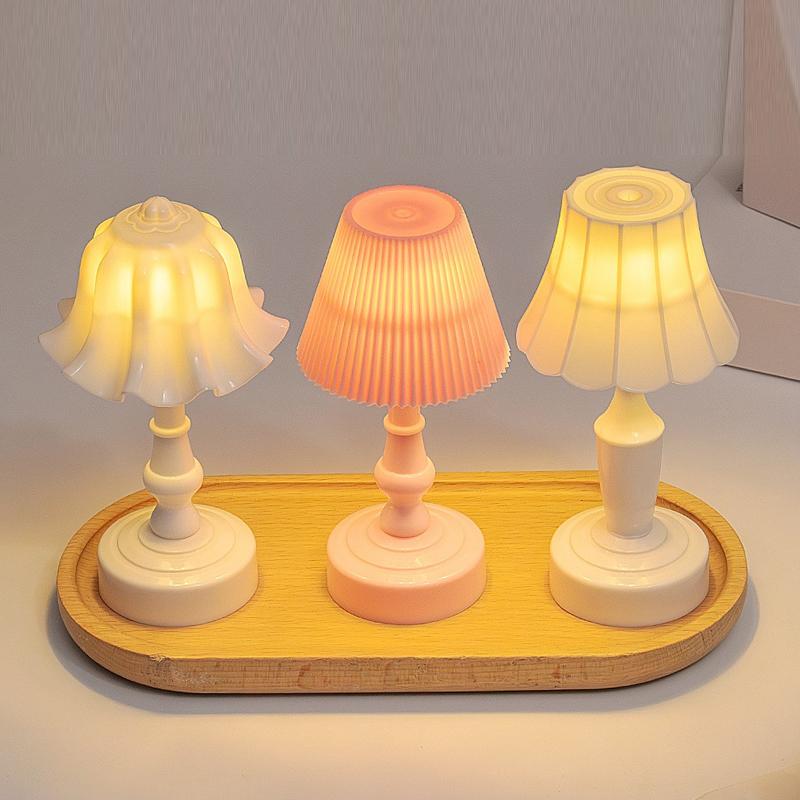 Dollhouse 112 Led Retro Flower Desk Lamp Mini Night Light Realistic-Looking Furniture Home Model Home Decor Toy Play House Accessories
