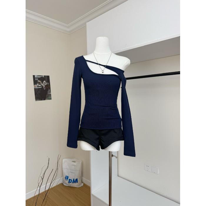 

Chic Off-the-Shoulder Hollow-Out Long-Sleeve Slim-Fit Top for Women - Sexy Autumn/Winter Style M темно-синього кольору