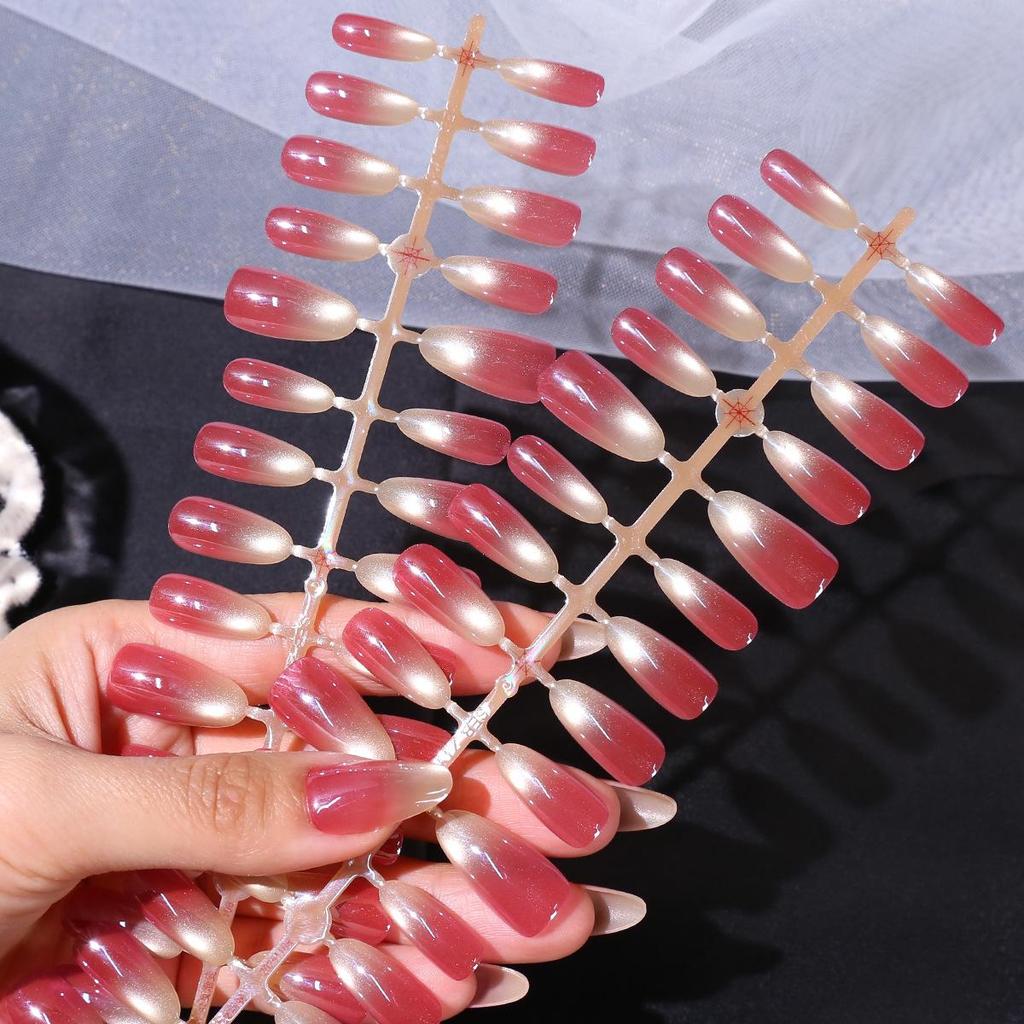 High-End Gradient Cat Eye Electroplated Red Glass Nail Tips