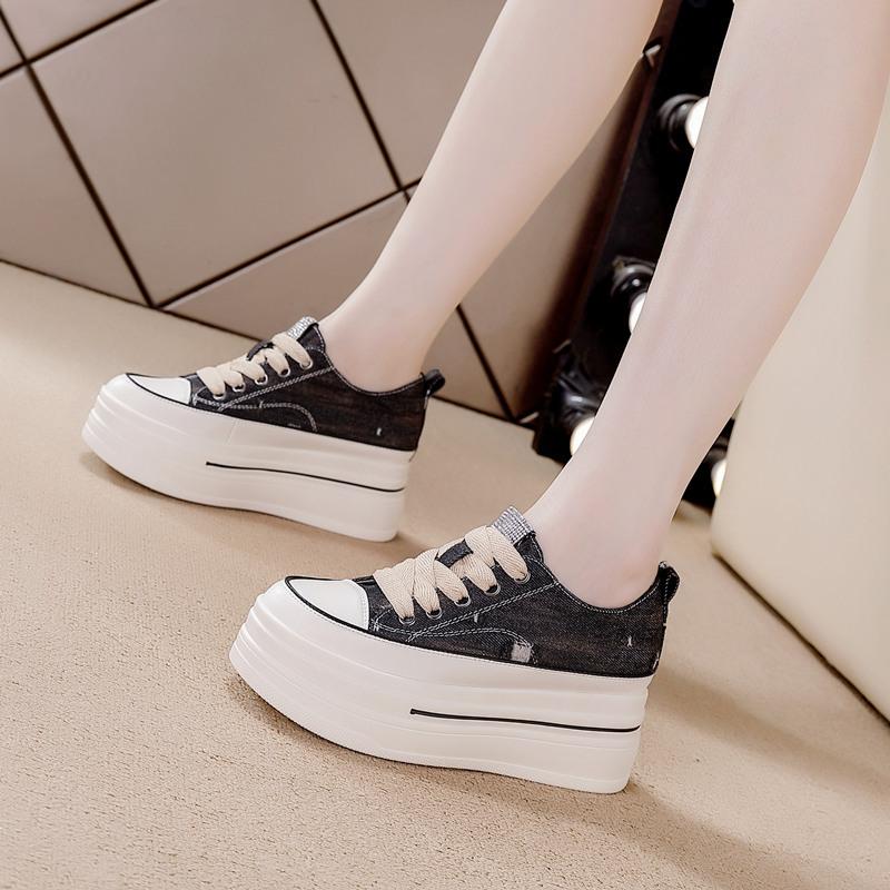 Thick Soled White Shoes for Spring and Summer New Styles with Increased Height Inside
