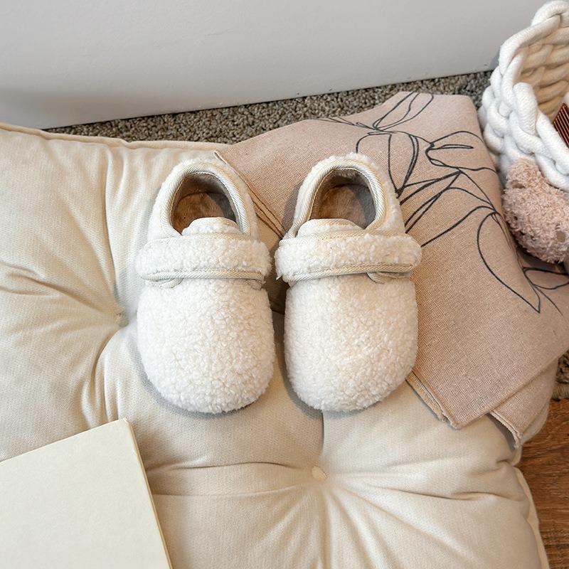 

Детские хлопковые туфли зимние теплые и бархатные новые на липучке для мальчиков и девочек пушистые туфли студенты одноклассники детская обувь 25 yards/inner length 15.5cm бежевый