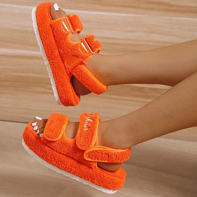 Sandales à plateforme en fourrure pour femmes, chaussures d'été plates et épaisses, à la mode, décontractées, de plage, à bout ouvert, grande taille