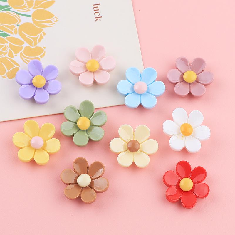 Glossy Six-Petal Flower Resin Accessory: DIY Cream Glue Phone Case Ornament, Hair Clip, and Drop Oil Headdress Material.