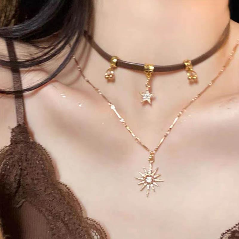 

Fashion Sun Star Zircon Choker Necklaces for Women Girls Exquisite Zircon Star Clavicle Chain Necklaces Aesthetic Jewelry