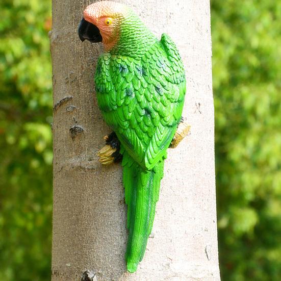 Tree Stump Parrot Ornament, Waterproof Resin Parrot Statue with Realistic Feather Texture, Outdoor Wall Mount Macaw Bird Ornament for Garden Tree