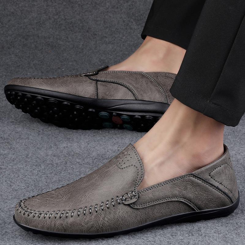 Men's Shoes Casual Leather Shoes Handmade Breathable Slip on Driving Shoes Moccasins Business Flats Plus Size Soft Sole Loafers