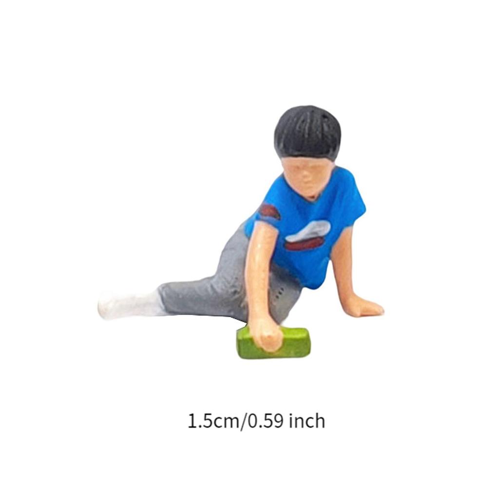 1:64 Boy with A Toy Car Tiny People Model Miniature Painted Figure Crafts for Scenery Landscape