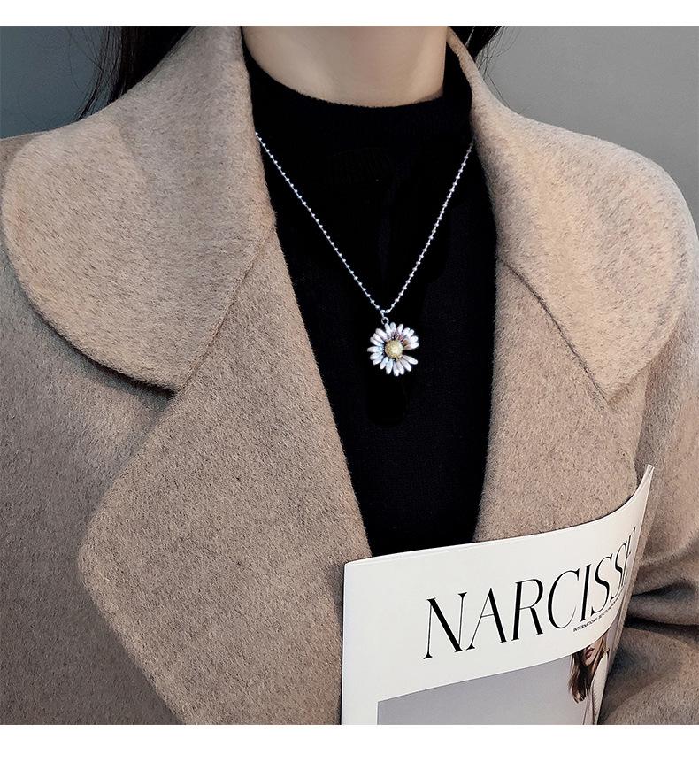 Small daisy necklace pendant Korean sun flower clavicle chain simple female  pendant jewelry