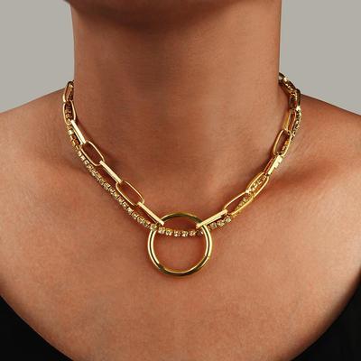 European-American Style Statement Clavicle Necklace: Unique, Fashionable, and Simple Jewelry Accessory for Women