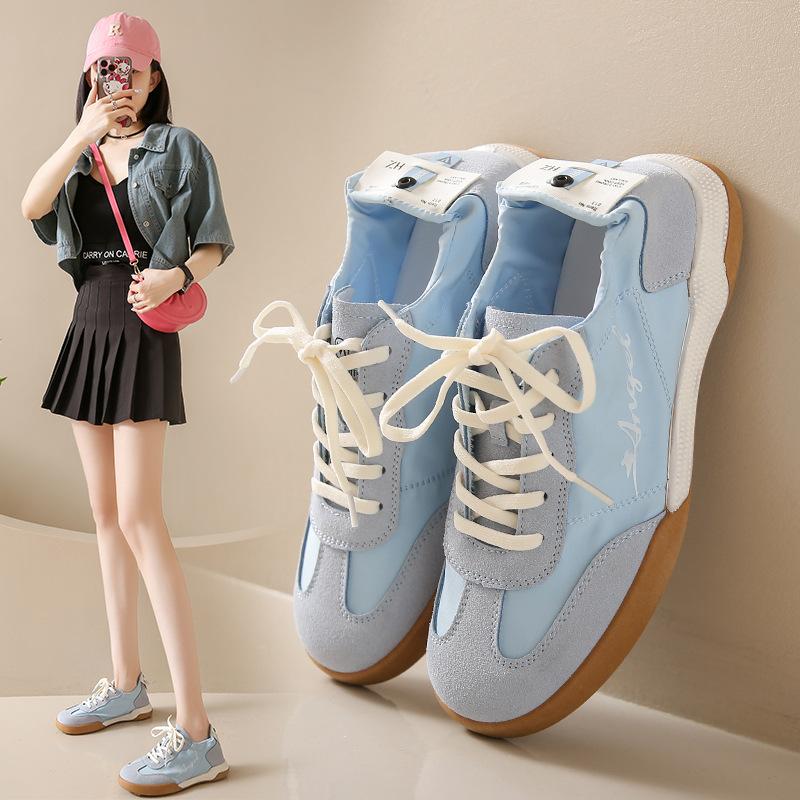 Spring and summer new 2025 women's retro versatile umbrella cloth matte breathable low-top sports and leisure board shoes women's shoes