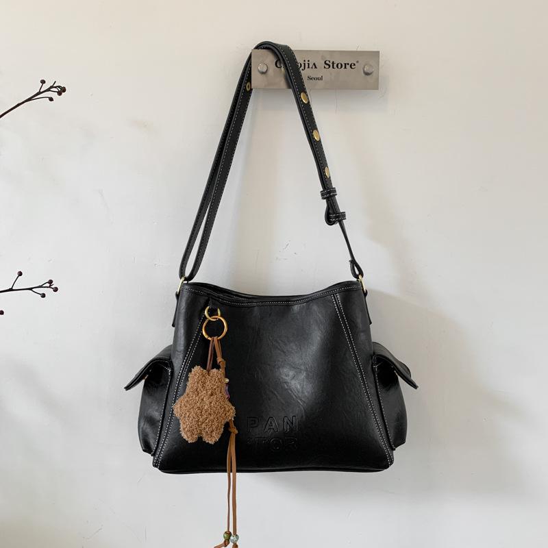 

New fashionable and simple tote bag women s new free and casual shoulder messenger bag чёрный