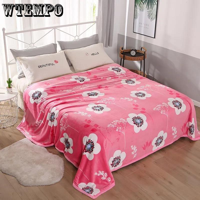 Thick and Breathable Single-layer Blankets Autumn and Winter Household Goods Flannel Sheets Warm Blankets Soft Sheets
