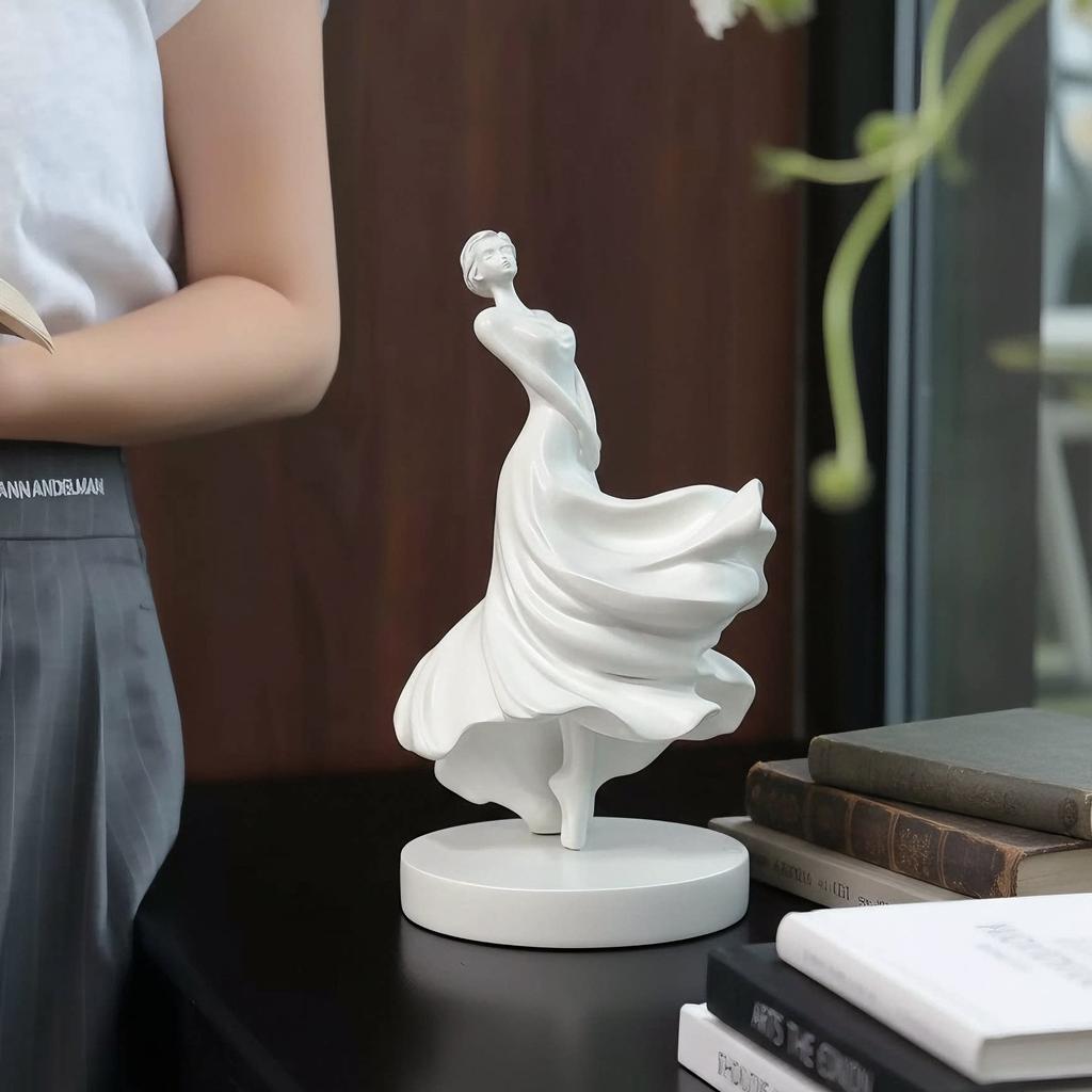 Modern Minimalist Art Figure Statue Luxury High-end Decor For Living Room TV Cabinet Wine Cabinet Entrance Soft Home Ornament