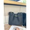 Bucket bag women's new commuter versatile messenger bag bag 2026 retro shoulder armpit bag high-end casual women's bag