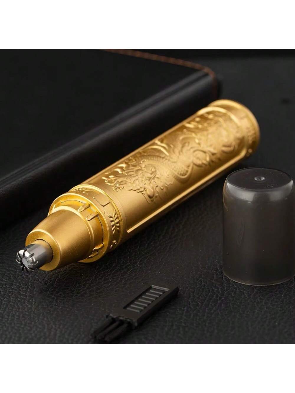 2026 Триммер для ушей и носа для мужчин 360 Вращающийся Двухлезвийный Электробритва Профессиональный Удаление из ушей и носа Батарея(Без летучей мыши