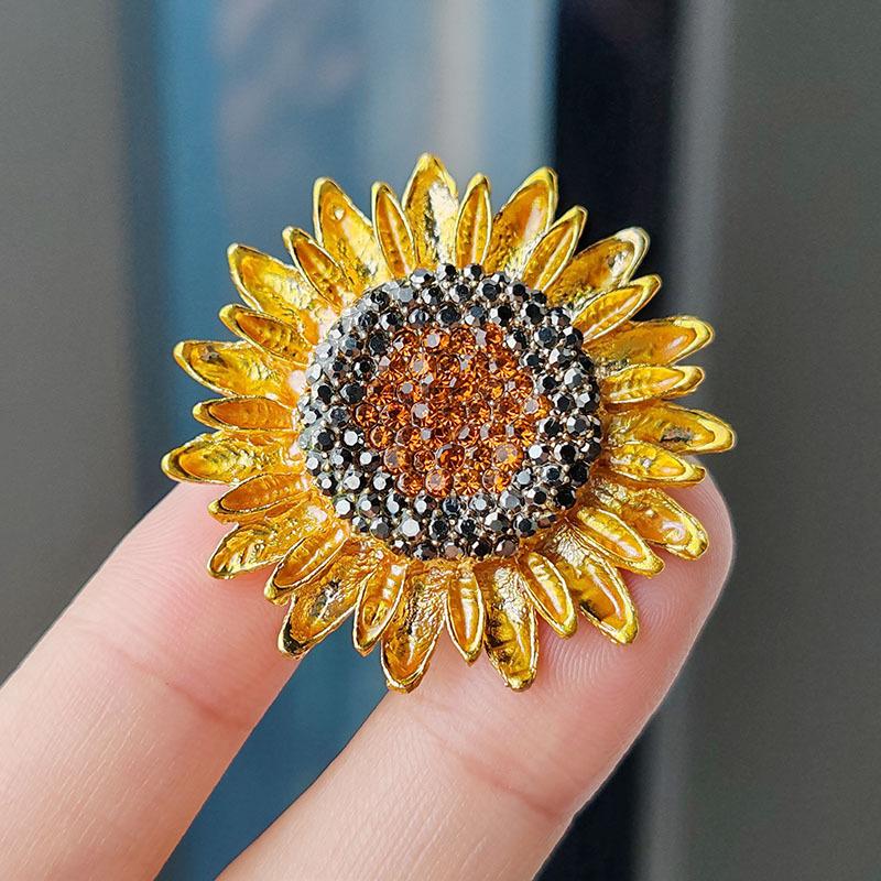 Original Sunflower Brooch With Diamonds Plant Flower Brooch Fashion Alloy High-End Jewelry