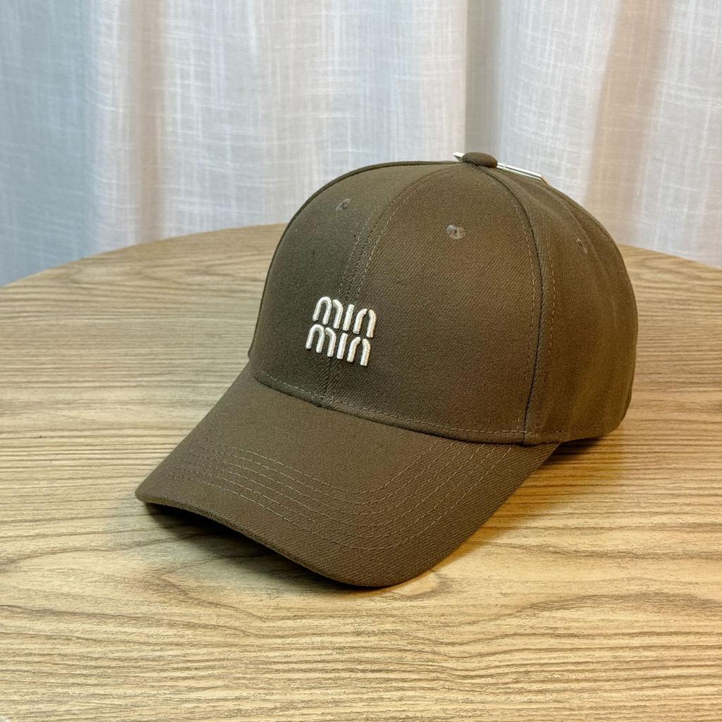 Autumn and Winter Baseball Cap Korean Version Embroidered Fashionable Casual Hard Top Versatile Face Showing Small Trendy Brand Peaked Cap for Women