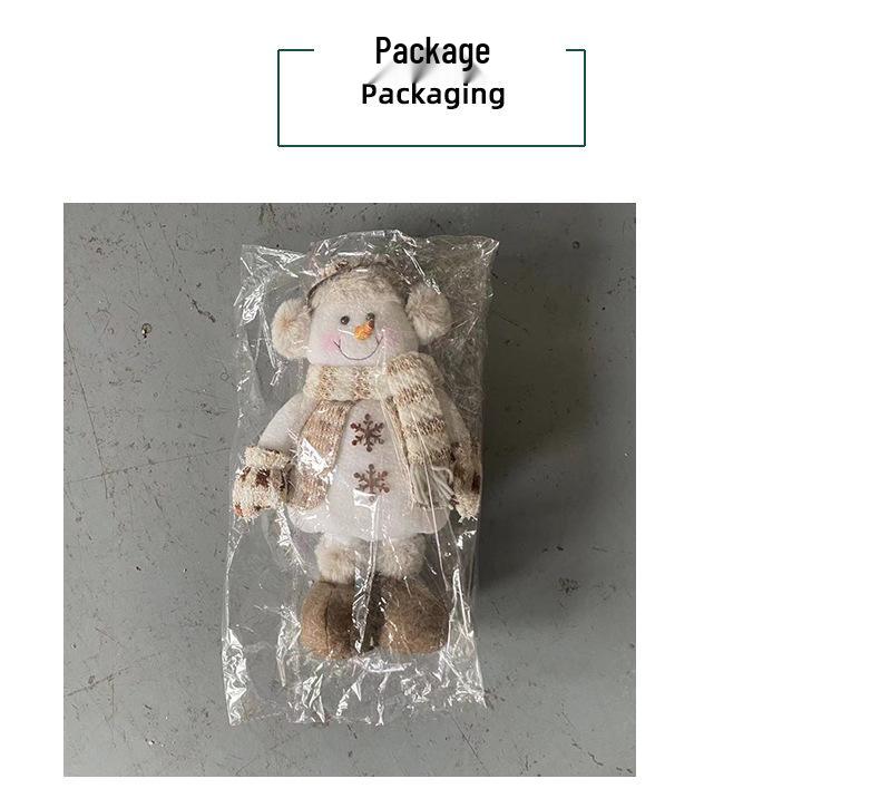Telescopic Christmas Snowman and Knitted Reindeer Ornaments for Holiday Window Displays