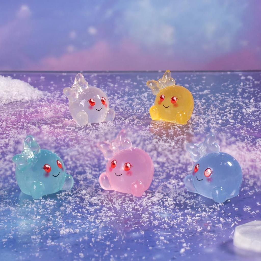 Miniature Luminous Resin Animal Ornaments: Cartoon Desktop & Car Decorations