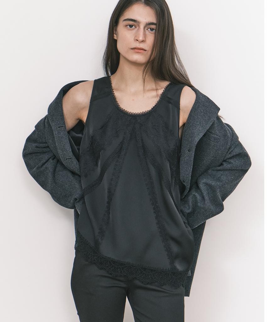 EMKM Lace Sleeveless Top_Black