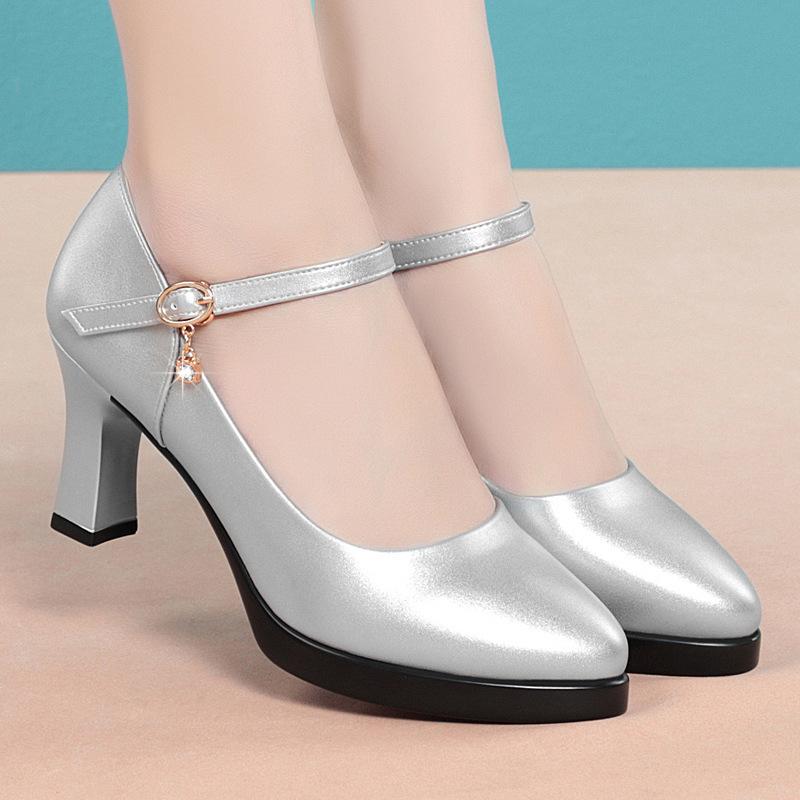 Spring and Autumn Style Soft-Soled One-Strap High Heels for Fashion Shows, Paired with Cheongsams, Dancing Shoes, Middle-Aged Women's Leather Shoes