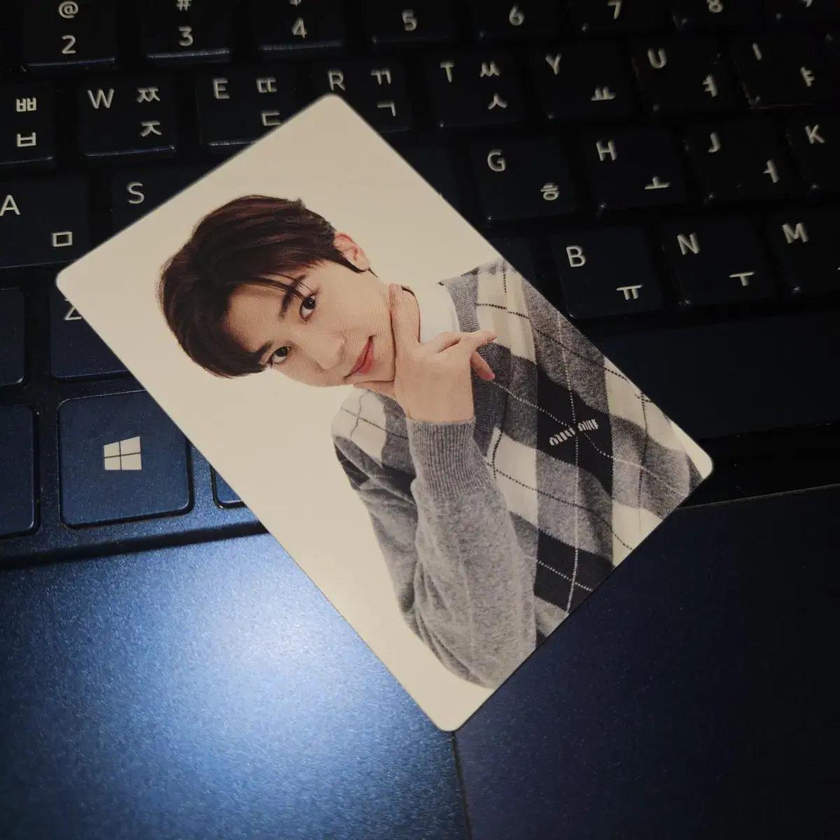 

Ncity Wish Nct Wish Zion Rastat Tour Коллекционная карточка Foca