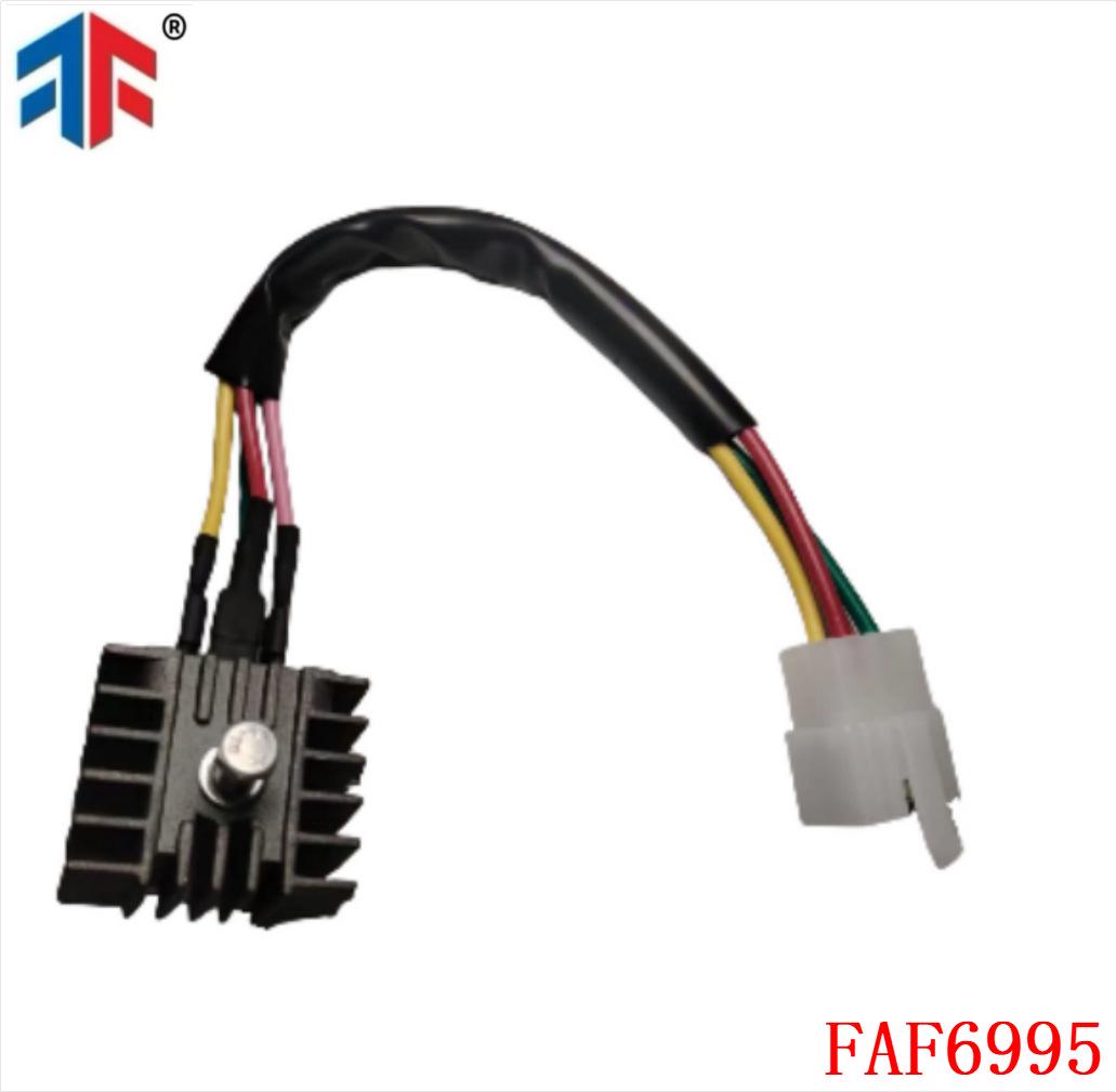 Регулятор напряжения Honda CB 100/125 31700-107-782 / 31700-102-731