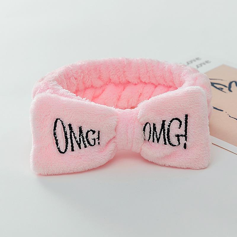 

Soft Plush Headband with Embroidered Letters and Bow Design Elastic Hairband for Face Washing Spa Makeup Application and Skincare Routine