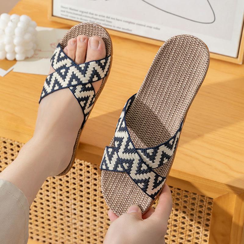 Unisex Thick-Bottom Rattan Straw Linen Slippers for All Seasons