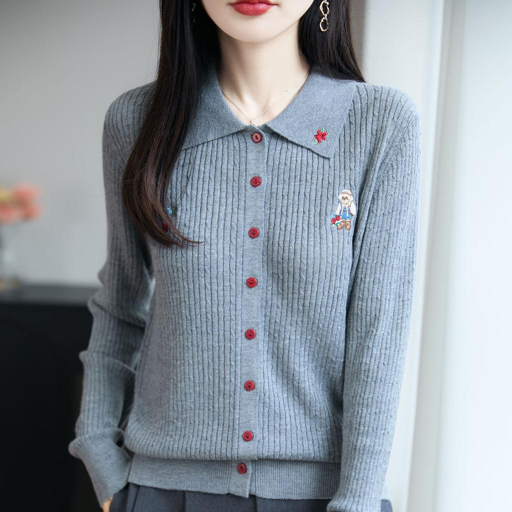 A Women's Twisted Knitted Shirt Paired with A Soft, Elastic and Warm Sweater Top, POLO Collar Embroidered Knitted Cardigan