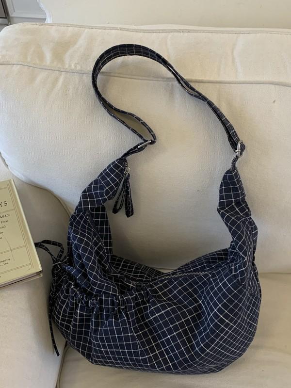 Style Retro Checkered Tote Bag With Lightweight Fabric For Daily Use