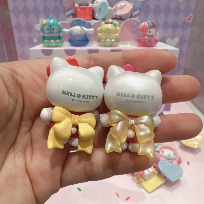 Sanrio Hello Kitty Love Bow Series Blind Box Figurine
