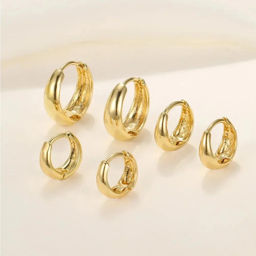 6PCS Classic Hoop Earrings for Women Girls Gold Color Chunky Stainless Steel Earrings Minimalist Ear Jewelry