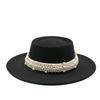 French Retro British Flat Top Top Hat Season Men'S And Women'S Hats Hepburn Face Small Felt Hat