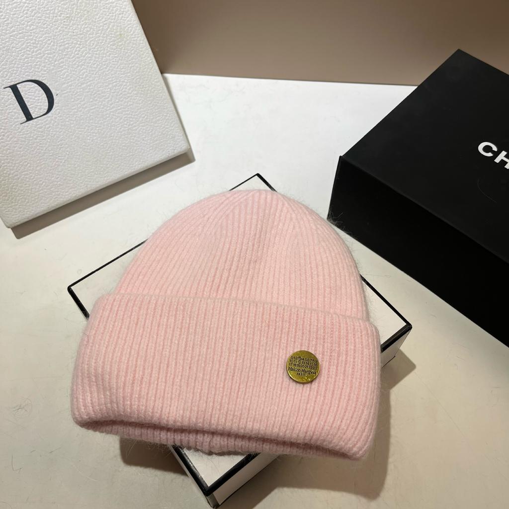 Winter High-Quality Rabbit Fur Knitted Hat Northern Cold Warm Soft Waxy Ear Protection Wool Hat Simple Cold Hat