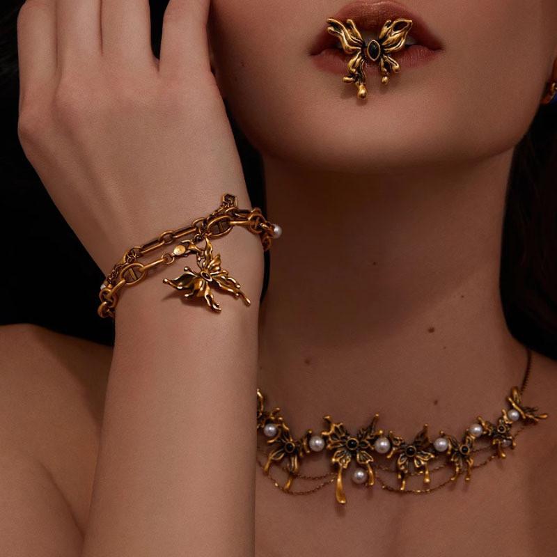 Fashionable Retro Black Agate Butterfly Ring For Women Elegant Copper Ring Collection