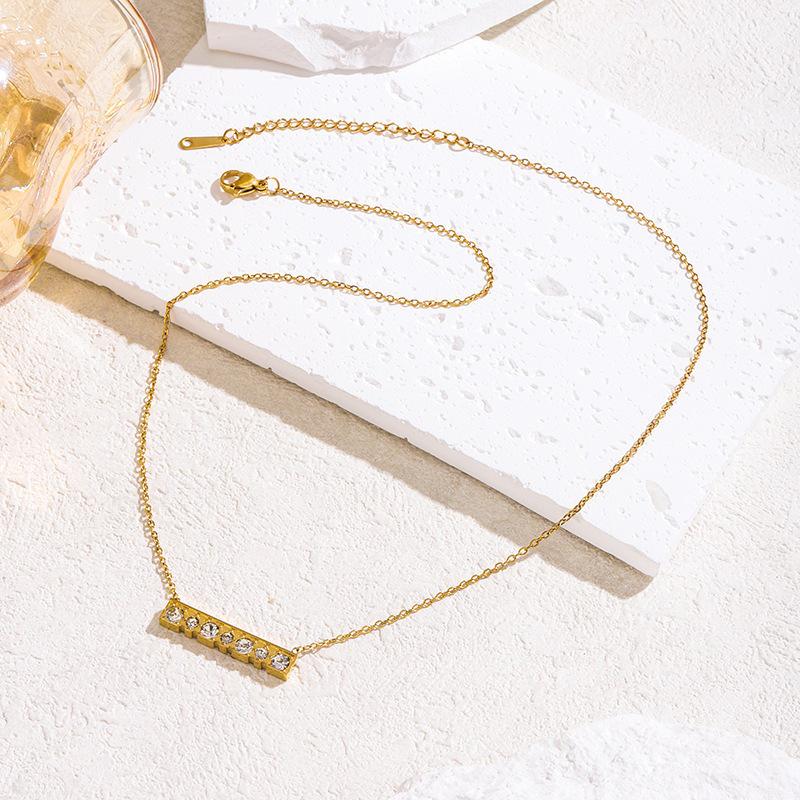 Minimalistische Einzelreihen-Diamant-Anhänger-Halskette - Edelstahl Trendiges Vielseitiges Design