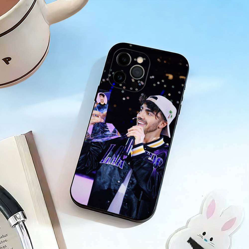 F-Fede V-Vigevani Phone Case For iPhone 17,16,15,14,13,12,11 Plus,Pro Max,XS,Soft Silicone Black Cover