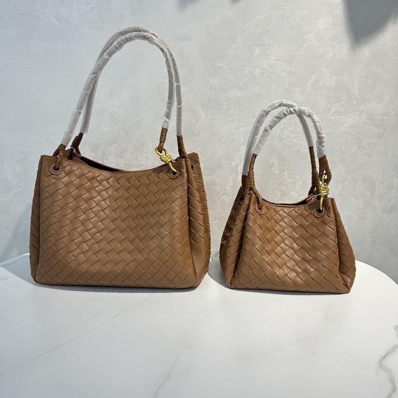 2025 New leather women's bag fashion classic woven bag butterfly buckle parachute shoulder oblique span bag