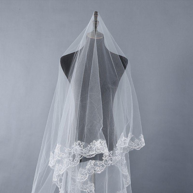 Womens Short Fingertip Length 1 Tier Lace Edge Wedding Bridal Veil Bride Tulle Hair Accessories Without Metal Comb