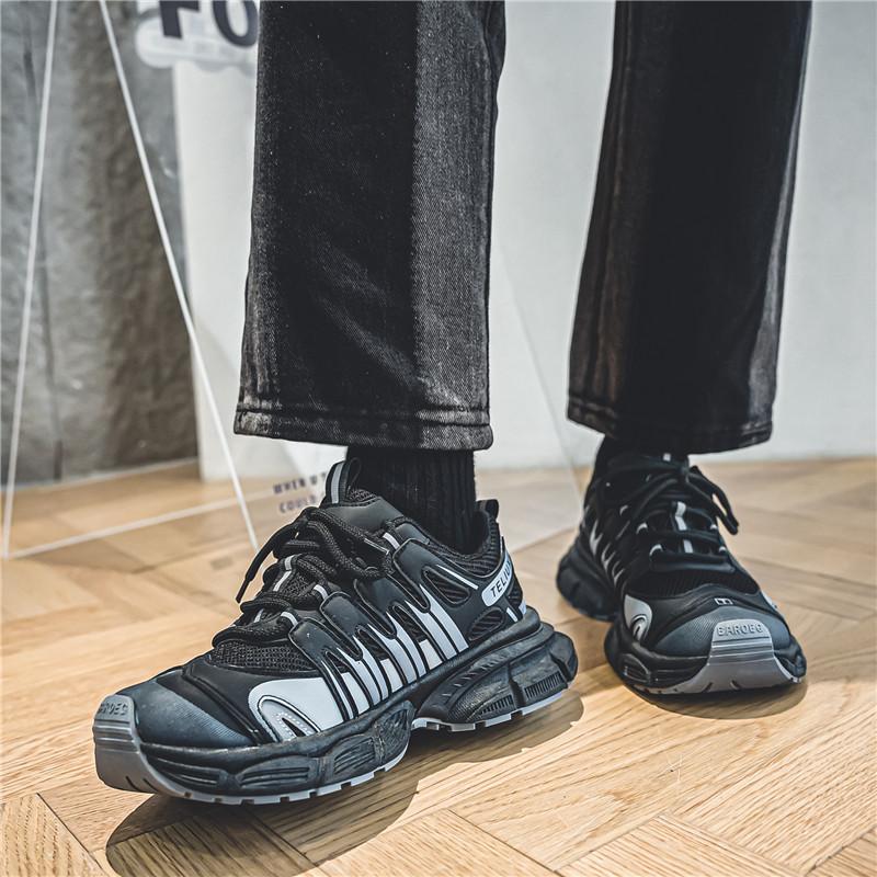 Teenagers Adults Anti Slip Wear-resistant Fashionable Retro Outdoor Thick Soled Running Shoes Sports Shoes Casual Shoes