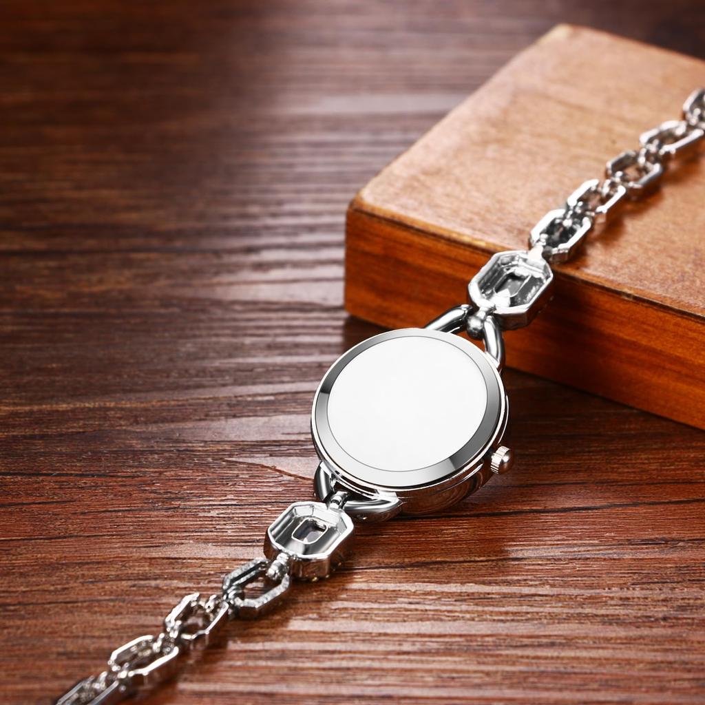 Urocza bransoletka łańcuszkowa Błyszczący rzymski analogowy stylowy zegarek kwarcowy w kolorze złotym lub srebrnym Idealny prezent na lub dzień Zegarek damski Diamenty, Cyfry,