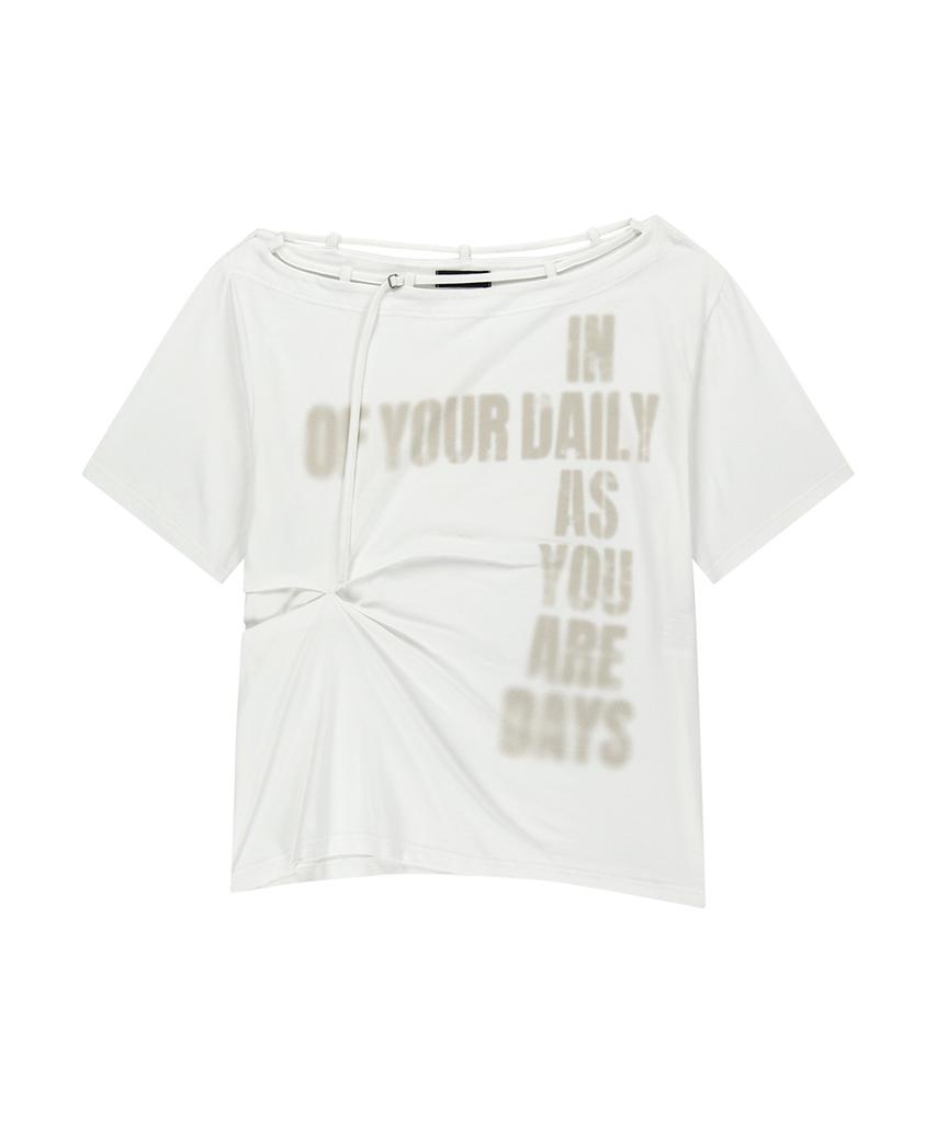 Aejeuyua Point Buckle One-Shoulder Tee White