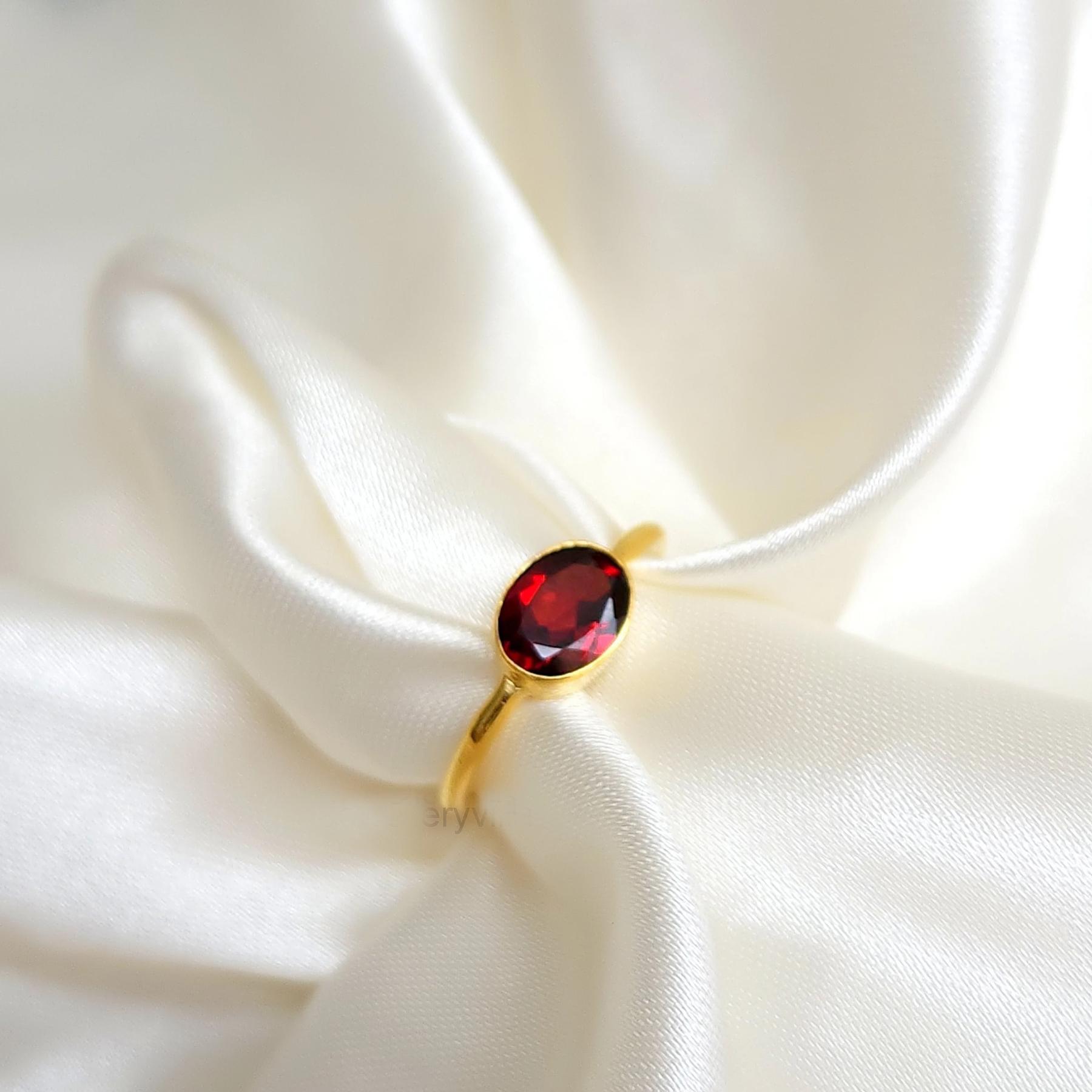 

Natural Garnet Minimalist 925 Sterling Silver Ring Jewelry, Handmade Gift Ring Jewelry 10 золотий